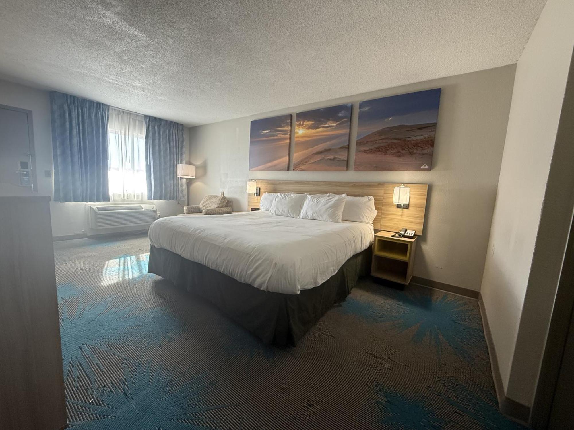 Days Inn By Wyndham Hannibal Bagian luar foto